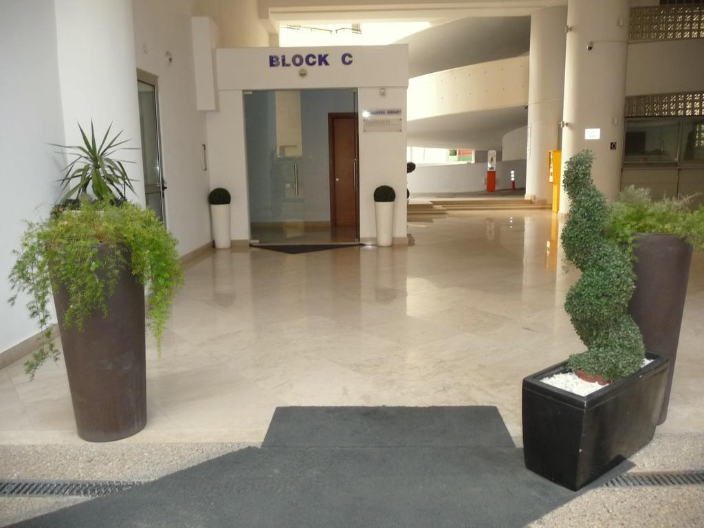 T&E Apartment Ларнака Экстерьер фото